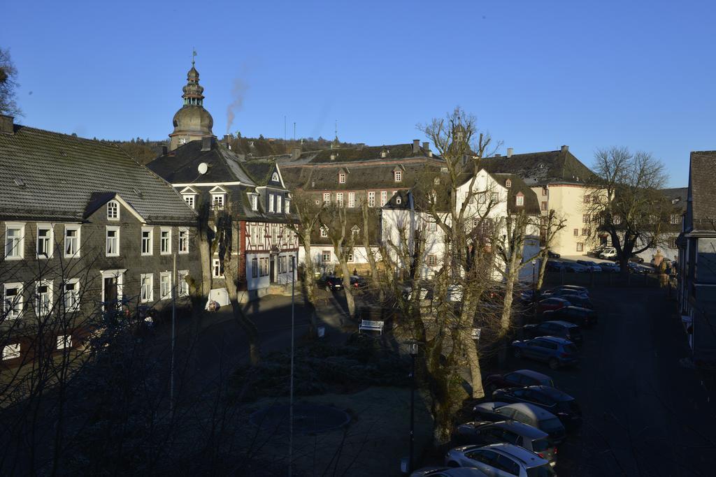 Hotel Fliegendes Klassenzimmer Бад-Берлебург Экстерьер фото